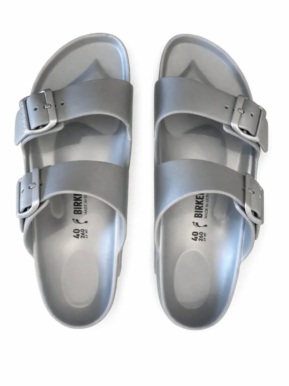 Size 40 Silver Arizona Essentials Birkenstock Sandals - Picture 1 of 2
